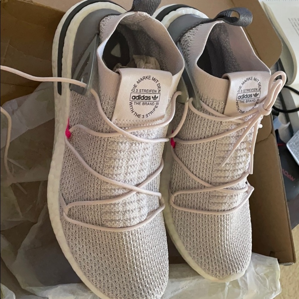 Brand New Arkyn PK